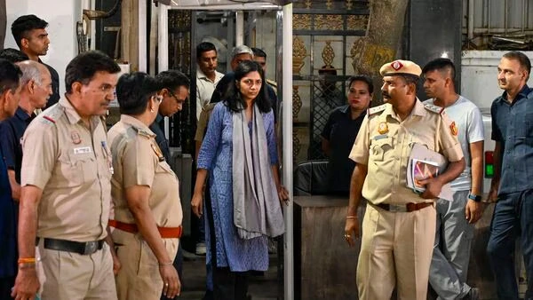 aap mp swati maliwal under scrutiny: allegations and counterclaims unfold